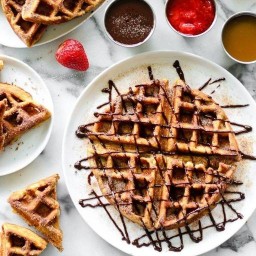 DYNAMITE WAFFLE (ไดนาไมต์ วาฟเฟิล ไส้ทะลัก)