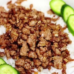 ข้าวหมูสับทอดกระเทียม