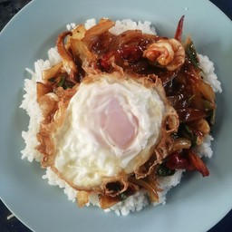 ครัวดำเนิน เตี๋ยวไก่มะระ อาหารตามสั่ง
