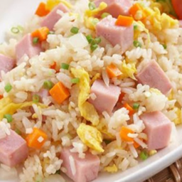 ข้าวผัดแฮม