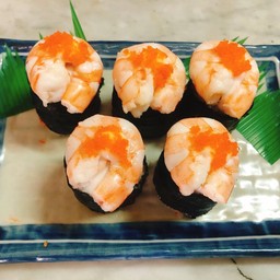 ข้าวห่อสาหร่ายกุ้งกลม