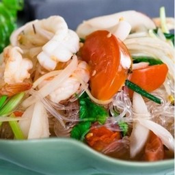 ยำวุ้นเส้นซีฟู้ด