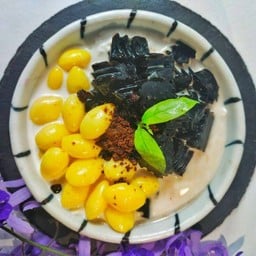 แป๊ะก๊วยมะพร้่าวอ่อน นมสด