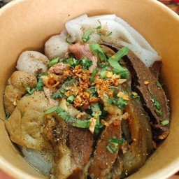 ก๋วยเตี๋ยวเนื้อ