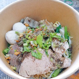 ก๋วยเตี๋ยวหมู