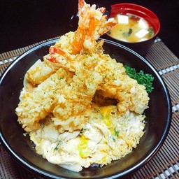 ข้าวหน้ากุ้งเทมปุระ