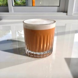 Hot pemium thai tea with milk