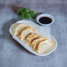 เกี๊ยวซ่าหมู