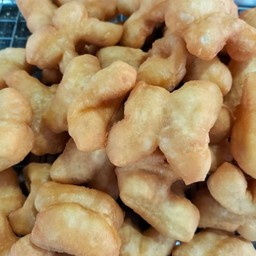ปาท่องโก๋น้ำเต้าหู้ คลองเจ๊ก ฮาลาล  สาขา6