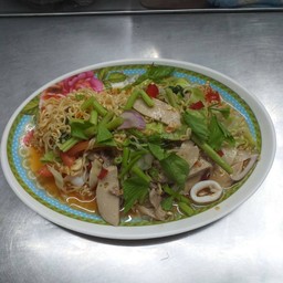 ยำมาม่ารวมมิตร