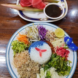 Carry Queen ขนมจีน ข้าวยำปักษ์ใต้