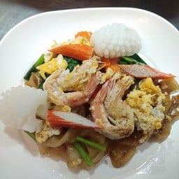 ราดหน้า-สุกี้-ผัดซีอิ้ว-ก๋วยเตี๋ยวเรือ-ก๋วยเตี๋ยวต้มยำทะเล-เย็นตาโฟ