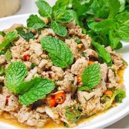 ก้อยหมูสุก