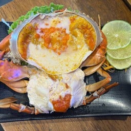 ปูไข่นึ่ง