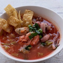 ลำลำ ก๋วยเตี๋ยวต้มยำ เครื่องทะลัก อ่อนนุช