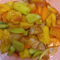 ผัดเปรี้ยวหวาน