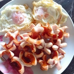 ไส้กรอกทอด