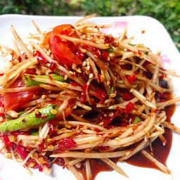 ส้มตำ (มะละกอ)