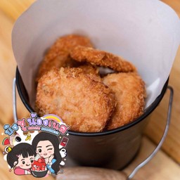 ข้าวไข่เจียวบุฟเฟ่ต์ ข้าวยำไก่แซ่บ & ของทอด ของหวาน