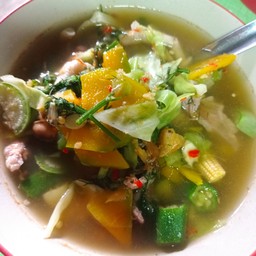 เเกงอ่อมหมู