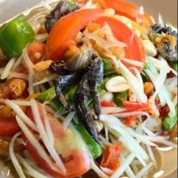 ยายแจ๋ว ส้มตำ