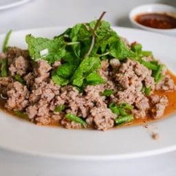 ร้านลาบยโสธร By.เจ๊ปู ถนน 347 ทางเข้าคลังบางจาก อ.บางปะอิน จ. พระนครศรีอยุธยา