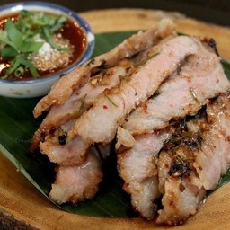 เสือร้องไห้ (เนื้อย่าง)