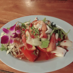 ยำทะเล+ไข่แดง