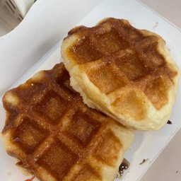 คลอฟเฟิล&เเพนเค้ก Bake Me Love วัดเกาะ