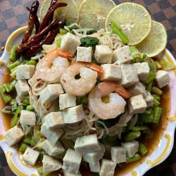 ข้าวปุ้นซาว เล้งแซ่บ ลาบนัว ไก่ทอด#มนต์คนอร่อย