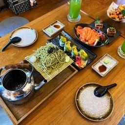 Tojiro Japanese Food โทจิโร่