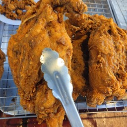 โครงไก่