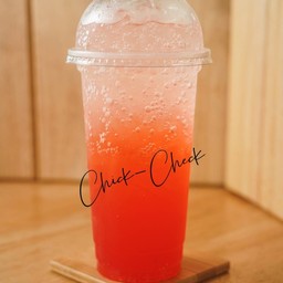 สตอเบอรี่โซดา