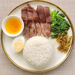 เจ๊นุ่นภาวนา_ขาหมูโอวัลติน