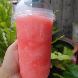 สตรอว์เบอร์รี่สดปั่น