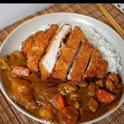 ข้าวแกงกะหรี่ญี่ปุ่น+ไก่กรอบ