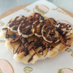 ครอฟเฟิลกล้วย+ช็อกโกแลต