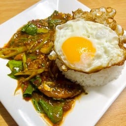 คะน้าปลากระป๋อง