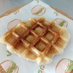 ครอฟเฟิลเคลือบน้ำตาลคาราเมล