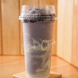 บลูเบอรี่สมูทตี้โยเกิร์ต