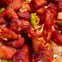 หมูทอดพริกสดกระเทียม