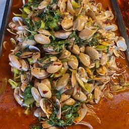 ครัวป้าต้อย-ตลาดรถไฟ