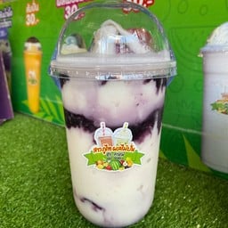 มะพร้าวปั่นนมสด-บลูเบอรี่