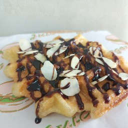 ครอฟเฟิลช็อกโกแลต+อัลมอนด์สไลด์