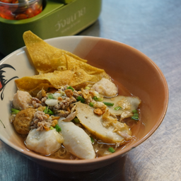 ก๋วยเตี๋ยวหมูน้ำใส