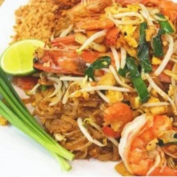 โก้จ่าย ผัดไทยเตาถ่าน