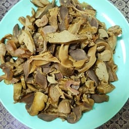 ก๋วยเตี๋ยวเป็ดพะโล้ลงเรือนายโจ้ เจ้าเก่าวัดศรี