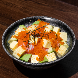 G2 แซลมอนโป๊กเกะ ด้ง