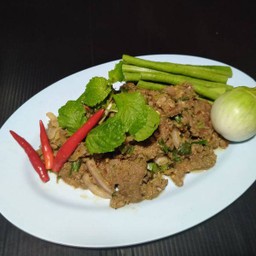 ลาบเนื้อสุก ใส่ตับ,ผ้าขี้ริ้ว ไม่ขม (ถ้าใส่หรือใม่ใส่อะไรแจ้งด้วย)
