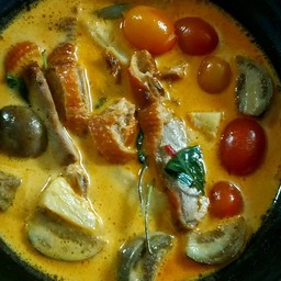 แกงเผ็ดเป็ดย่าง